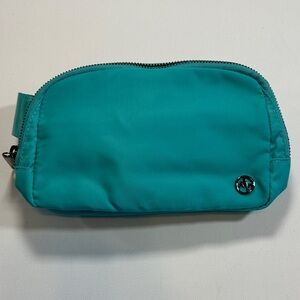 Pander Sports Two Way Zipper Fanny Pack Nylon Everywhere Belt Bag for Women